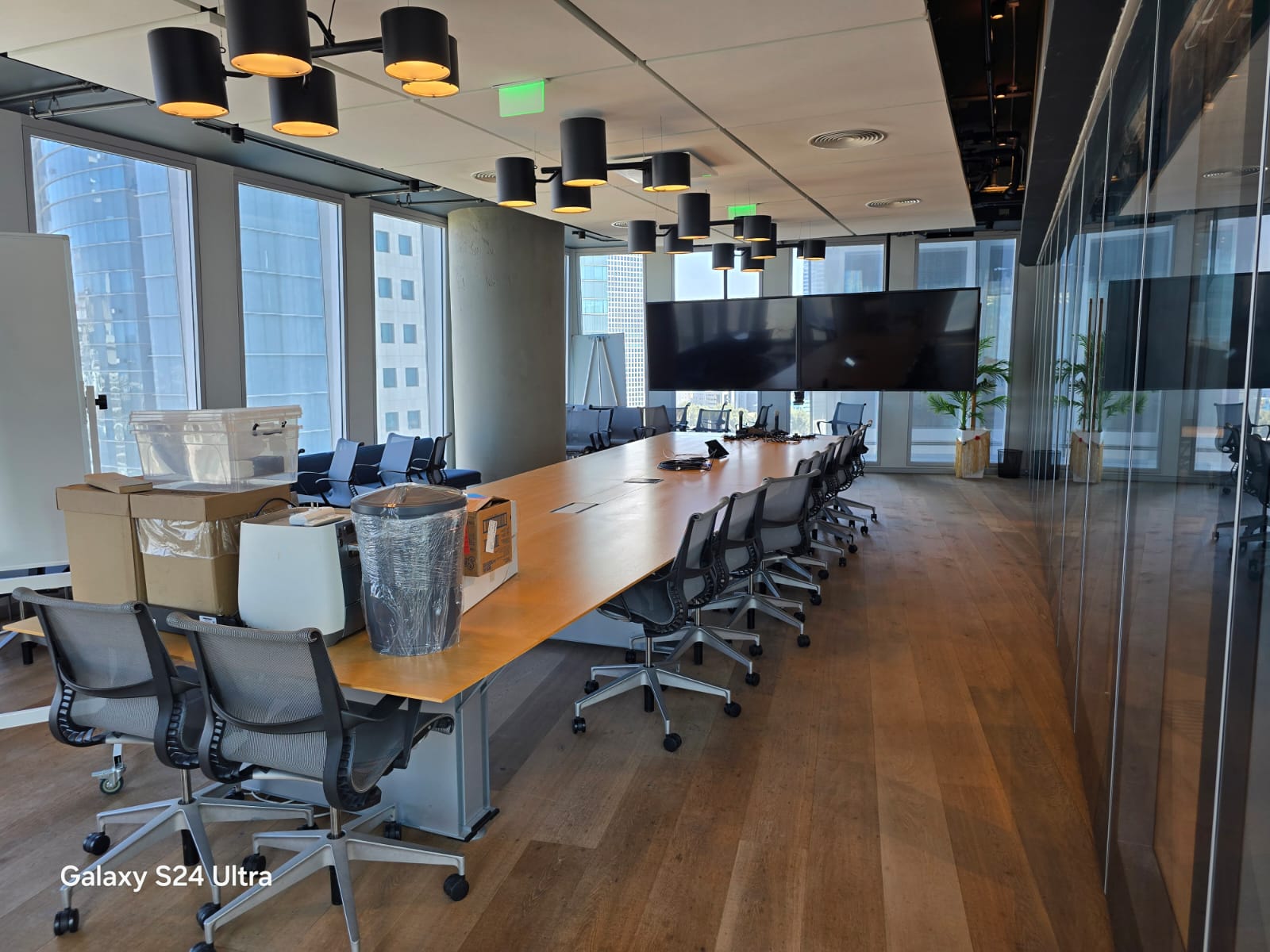 WhatsApp-Image-2025-03-05-at-09.55.01